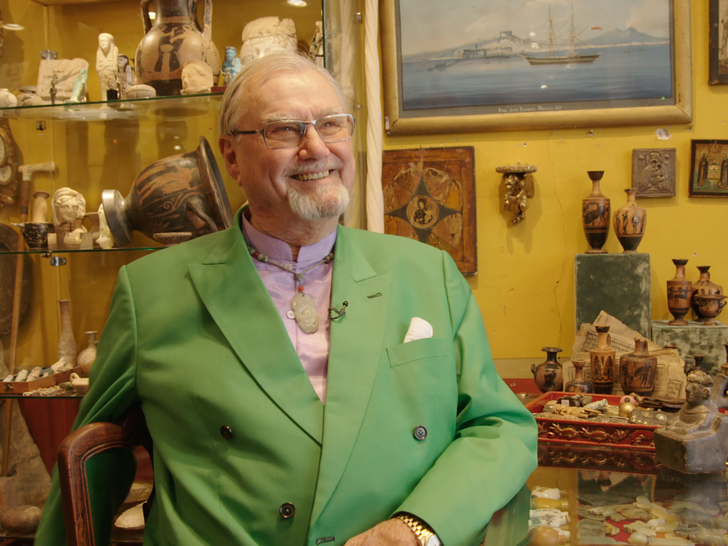 Skal medierne stoppe prins Henrik?